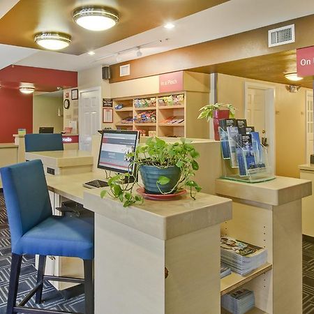 Towneplace Suites Charlotte University Research Park Luaran gambar