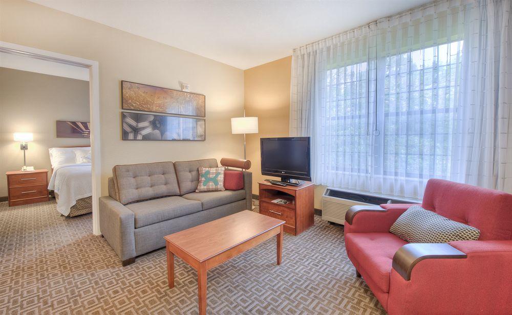 Towneplace Suites Charlotte University Research Park Luaran gambar