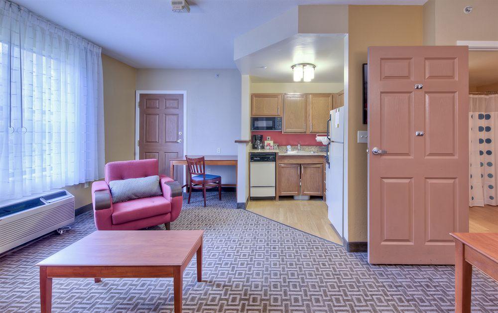Towneplace Suites Charlotte University Research Park Luaran gambar