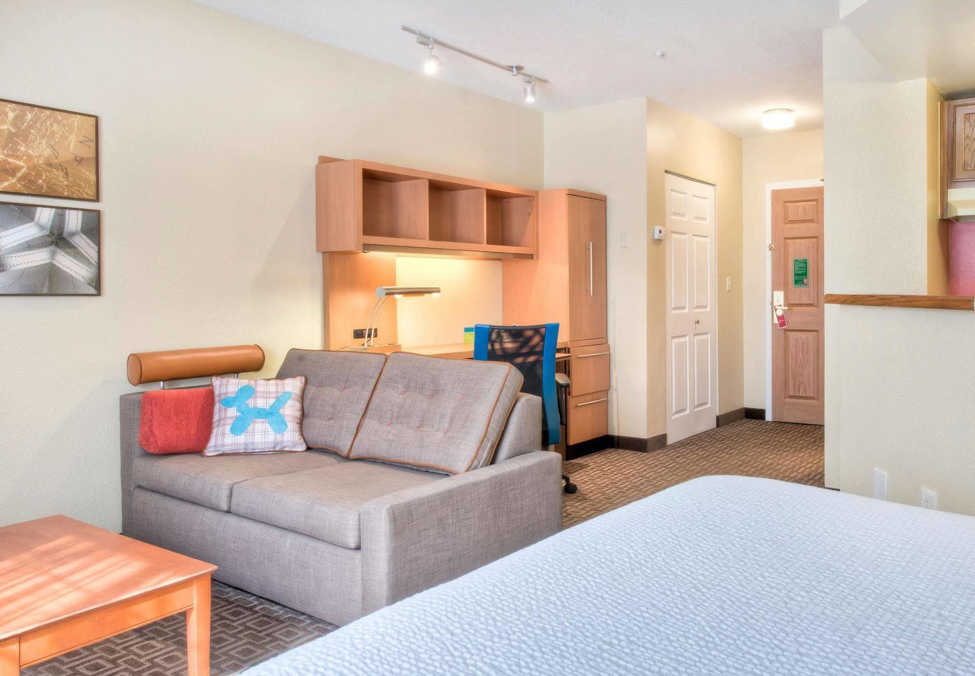 Towneplace Suites Charlotte University Research Park Luaran gambar